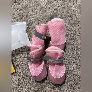 Qumy Pet Pink Dog Boots - Set of 4- size 5